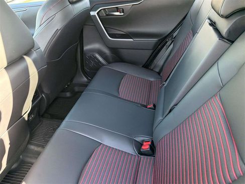 Certified 2025 Toyota RAV4 XSE image 31