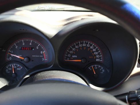 Used 2002 Pontiac Grand Am SE image 31