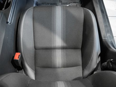 Used 2023 Honda Civic Sport image 28