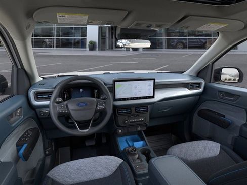 Used 2025 Ford Maverick XLT w/ XLT Luxury Package image 9