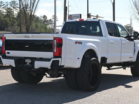 Used 2026 Ford F450 Platinum w/ FX4 Off-Road Package image 11