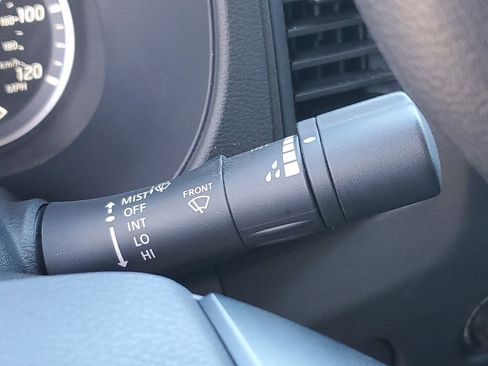 Used 2022 Nissan Frontier S w/ Technology Package image 16