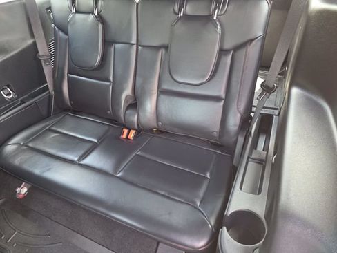 Used 2025 Ford Explorer ST AWD/4WD image 26