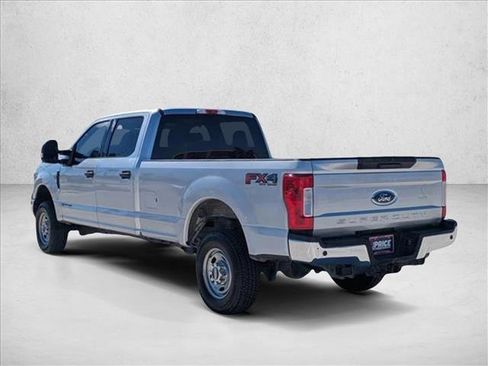 Used 2019 Ford F250 XLT w/ XLT Value Package image 7