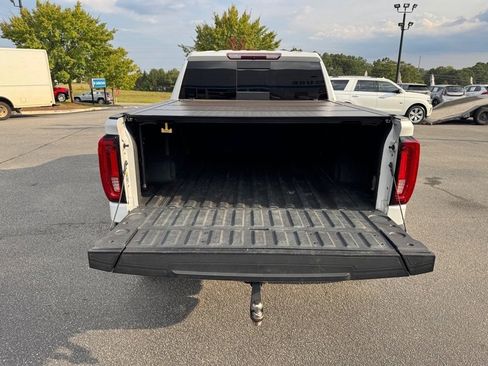 Used 2020 GMC Sierra 1500 SLT w/ SLT Premium Plus Package image 11