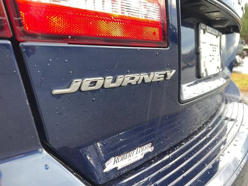 Used 2020 Dodge Journey SE image 10