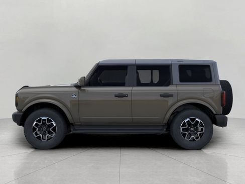 New 2026 Ford Bronco Outer Banks AWD/4WD image 3