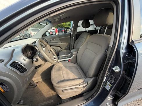 Used 2013 Kia Sportage LX w/ Convenience Pkg FWD image 8