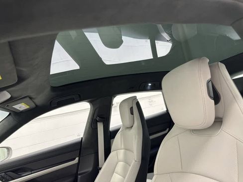 Used 2024 Porsche Taycan GTS image 11