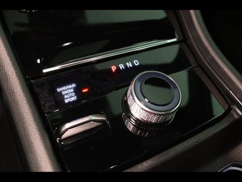 New 2025 Jeep Grand Cherokee L Limited image 16