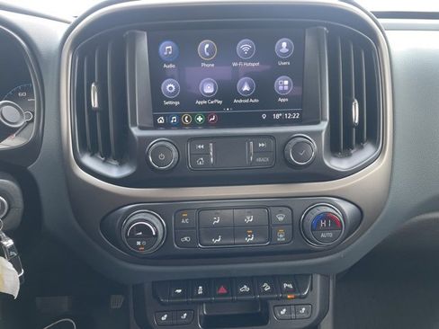 Used 2022 Chevrolet Colorado Z71 image 25