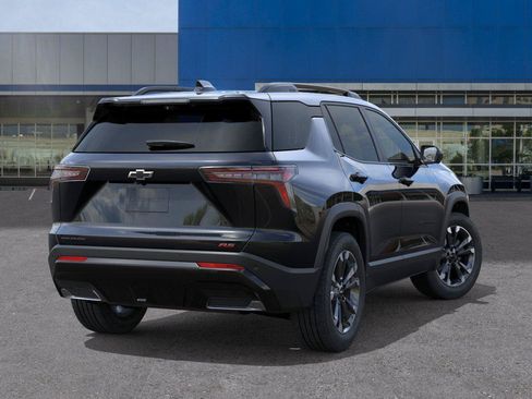 New 2026 Chevrolet Equinox RS w/ Convenience Package III FWD image 4