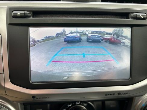 Used 2018 Toyota 4Runner SR5 Premium image 38