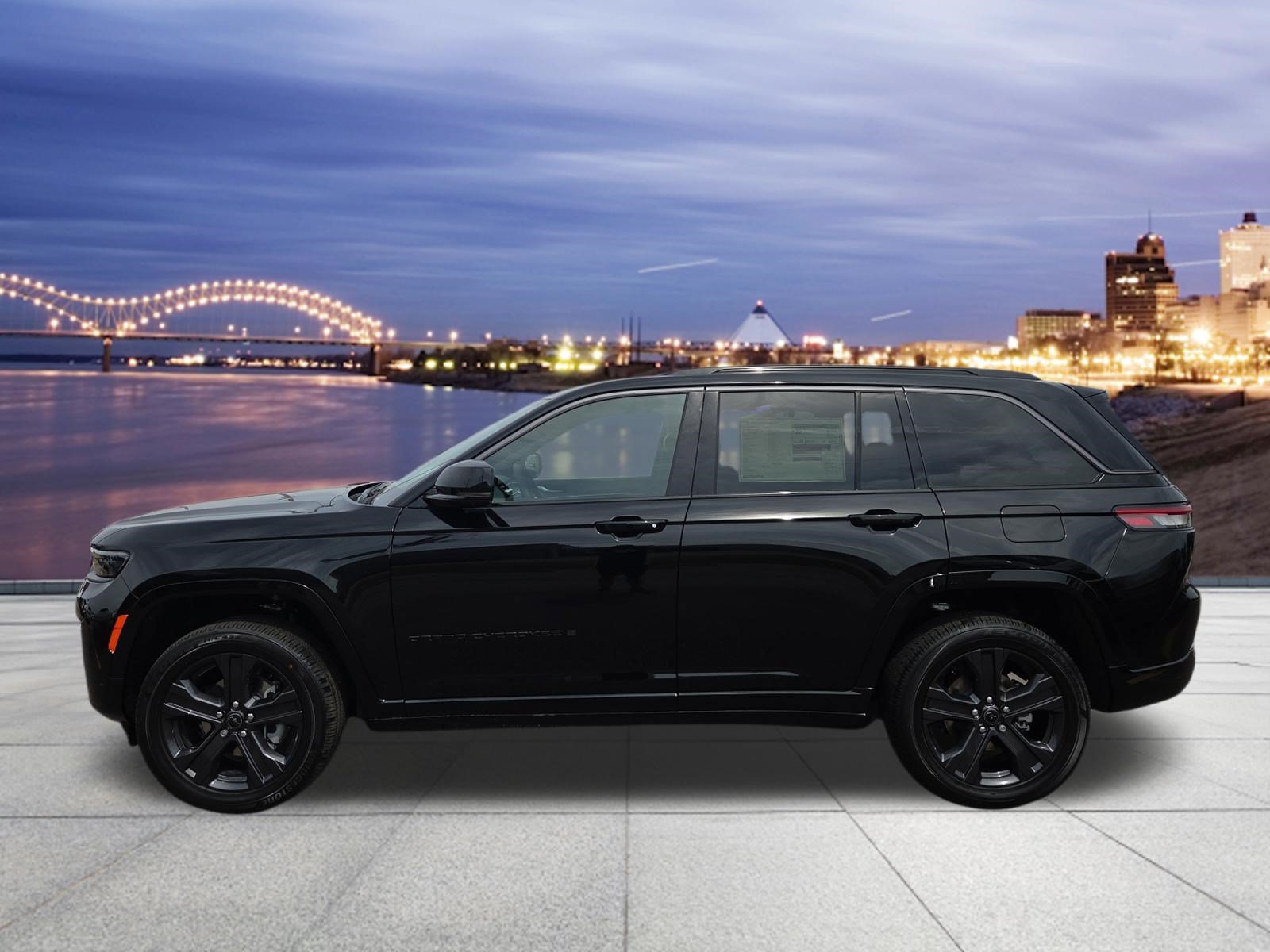 New 2027 Jeep Grand Cherokee Limited AWD/4WD image 2