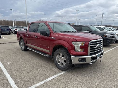 Used 2016 Ford F150 XLT w/ Equipment Group 301A Mid image 2