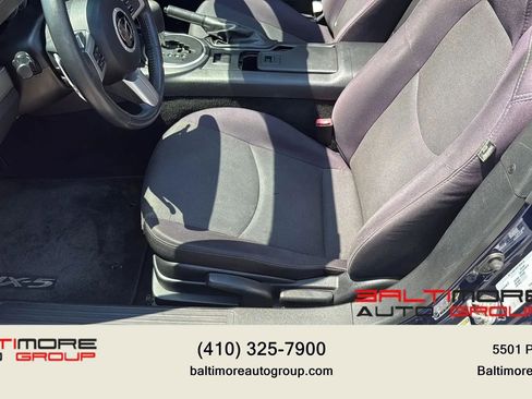 Used 2009 MAZDA MX-5 Miata Sport RWD image 22