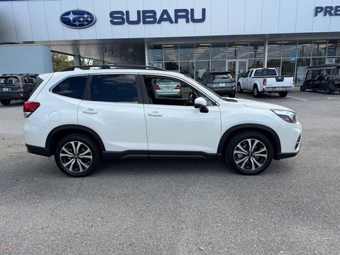 Used 2019 Subaru Forester Limited w/ Popular Package #3 image 2