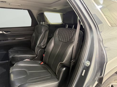 Used 2024 Hyundai Palisade Limited FWD image 10