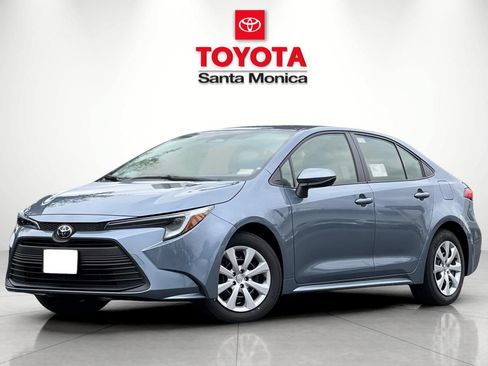 New 2026 Toyota Corolla LE FWD image 6