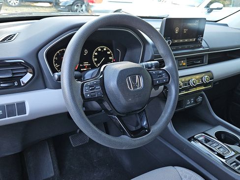 Certified 2023 Honda Pilot LX image 25