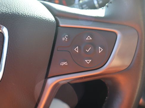 Used 2022 GMC Acadia AT4 w/ Technology Package AWD/4WD image 18