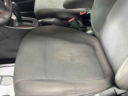 Used 2021 Chevrolet Trax LS AWD/4WD image 11