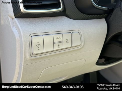 Used 2019 Hyundai Tucson SE image 17