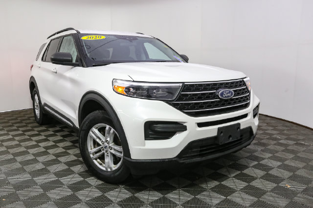 Used 2020 Ford Explorer XLT w/ Comfort Package AWD/4WD image 3