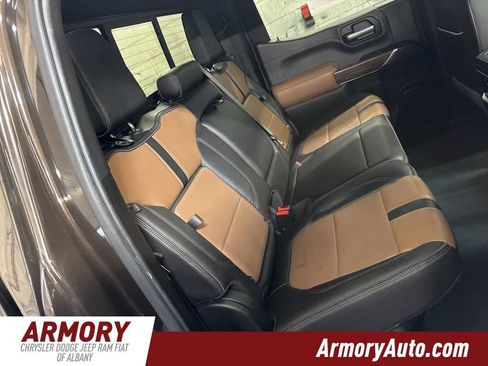 Used 2019 Chevrolet Silverado 1500 High Country w/ Technology Package image 32