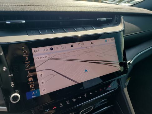 New 2026 Jeep Grand Cherokee Altitude image 16