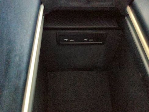 Certified 2021 Mercedes-Benz GLC 300 image 23