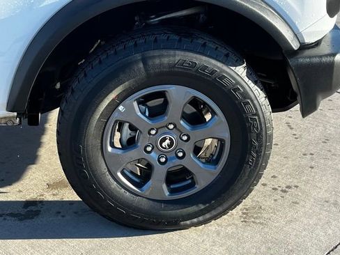 Used 2025 Ford Bronco Big Bend image 7