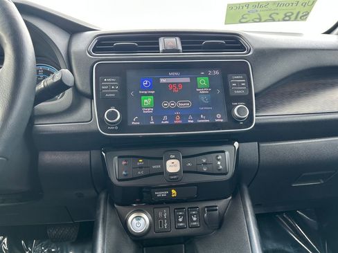 Used 2024 Nissan Leaf SV Plus image 27