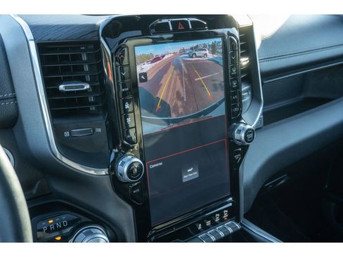 Used 2024 RAM 1500 Laramie image 21