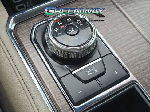 Used 2019 Ford Expedition Limited w/ Driver Assistance Package image 25