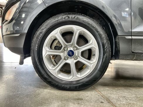 Used 2021 Ford EcoSport SE w/ SE Convenience Package image 10