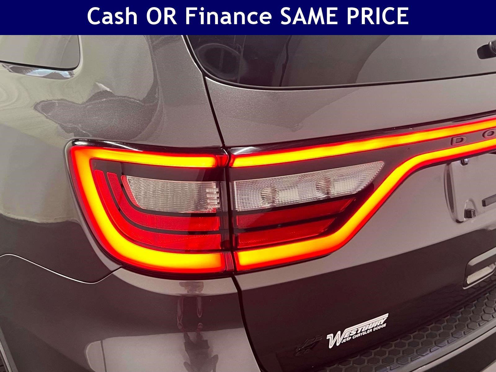 Certified 2021 Dodge Durango R/T w/ Blacktop Package AWD/4WD image 11