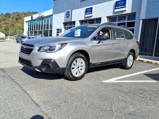 Used 2018 Subaru Outback 2.5i image 1