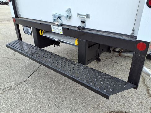 New 2026 GMC Savana 4500 w/ Power Convenience Package image 19