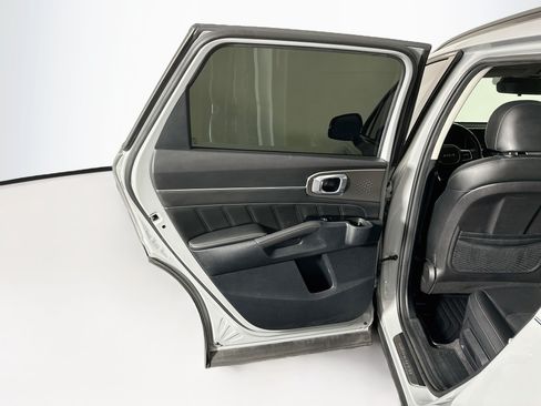 Used 2022 Kia Sorento SX FWD image 27