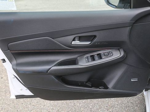 New 2026 Nissan Sentra SR w/ SR Premium Package FWD image 22
