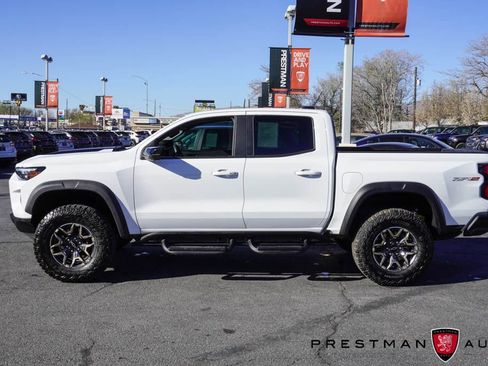 Used 2025 Chevrolet Colorado ZR2 w/ Technology Package image 20
