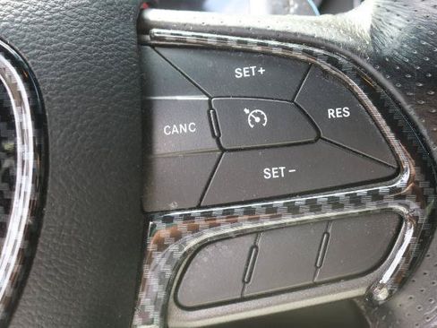 Used 2021 Dodge Charger R/T RWD image 10