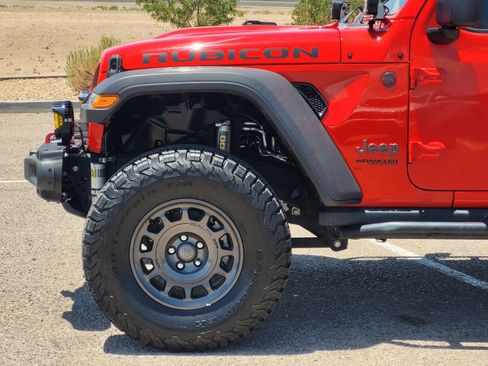 Used 2021 Jeep Wrangler Unlimited Rubicon AWD/4WD image 4