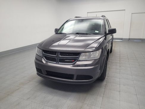 Used 2020 Dodge Journey SE w/ SE Popular Equipment Group FWD image 15