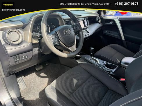 Used 2015 Toyota RAV4 XLE FWD image 10