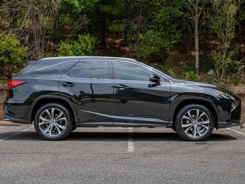 Used 2019 Lexus RX 350L FWD w/ Premium Package image 4