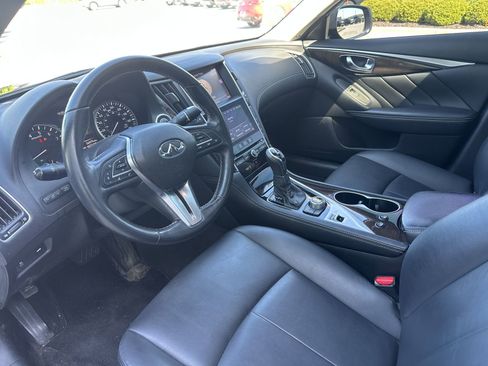 Used 2018 INFINITI Q50 Luxe AWD/4WD image 7