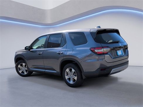 New 2025 Honda Pilot EX-L image 9