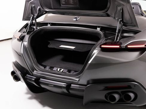 Used 2025 Ferrari Roma Spider RWD image 23